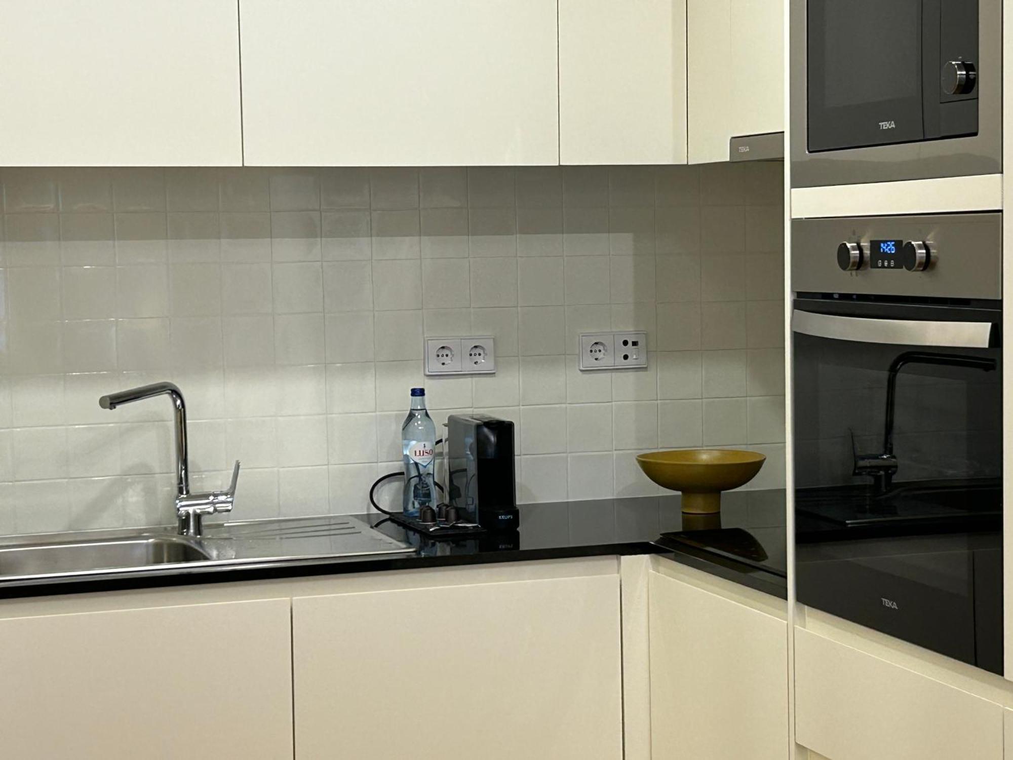 Apartment Leca *